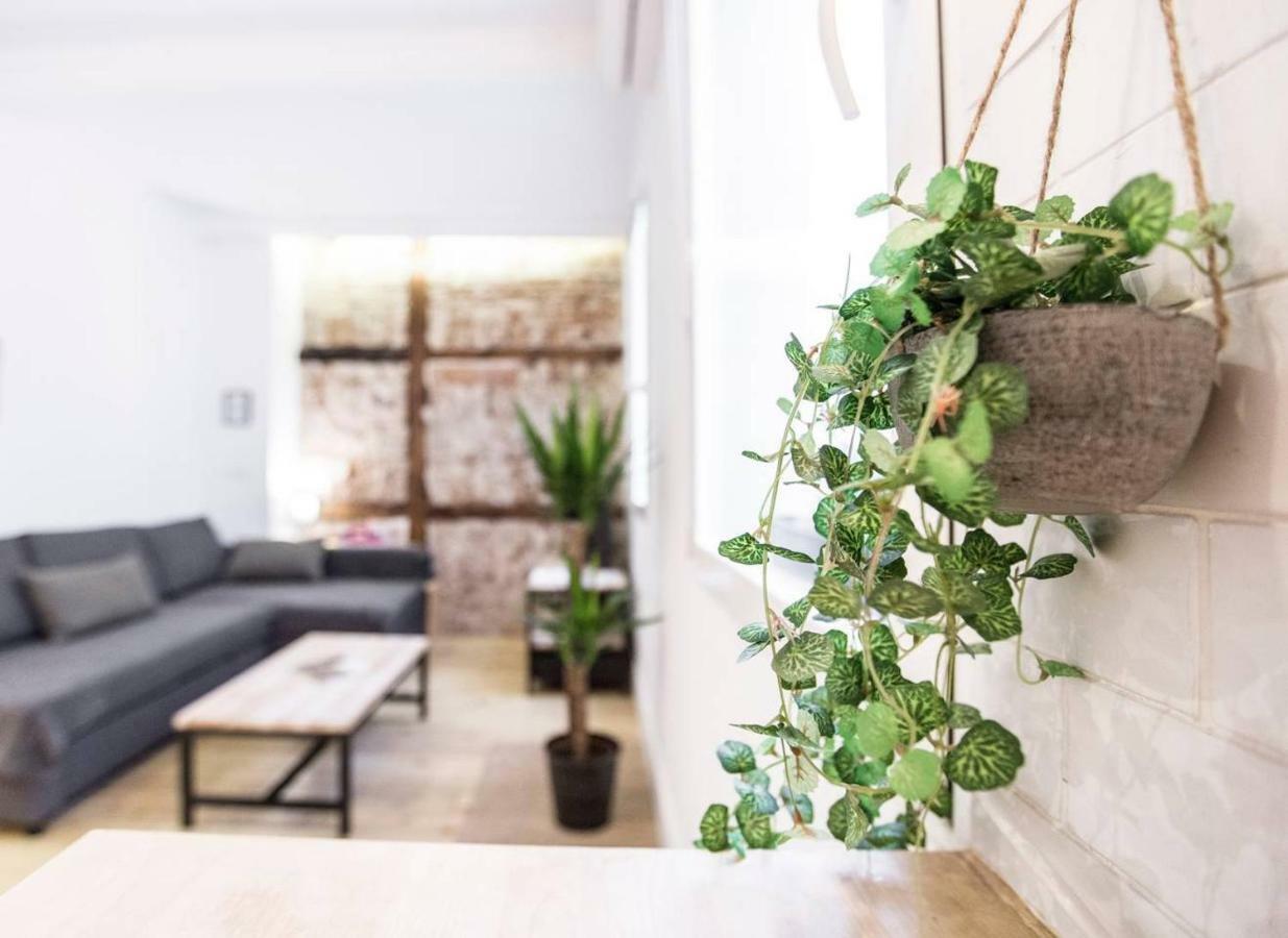 Apartamento Intimate And Artistic Flat Wifi Puerta Del Sol Madrid Exterior foto